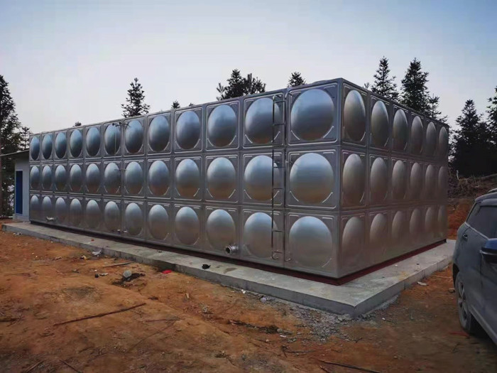 不銹鋼水箱具有哪些優(yōu)勢你知道嗎？