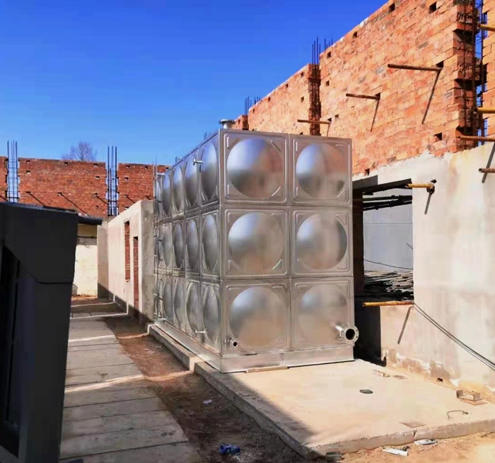 不銹鋼水箱廠家的產(chǎn)品分類及用途有哪些？